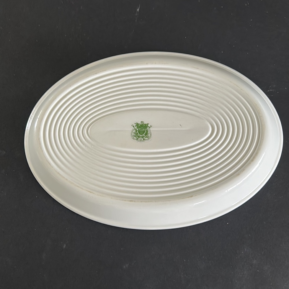 Portmeirion 11” oval Botanical Garden serving platter. - Picture 2 of 4